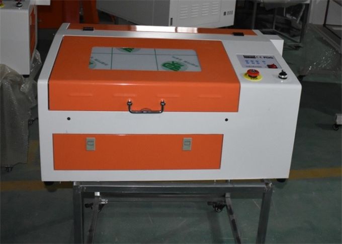 4030小さいレーザーの切断および刻む機械水ポンプのクーラー60kg 4
